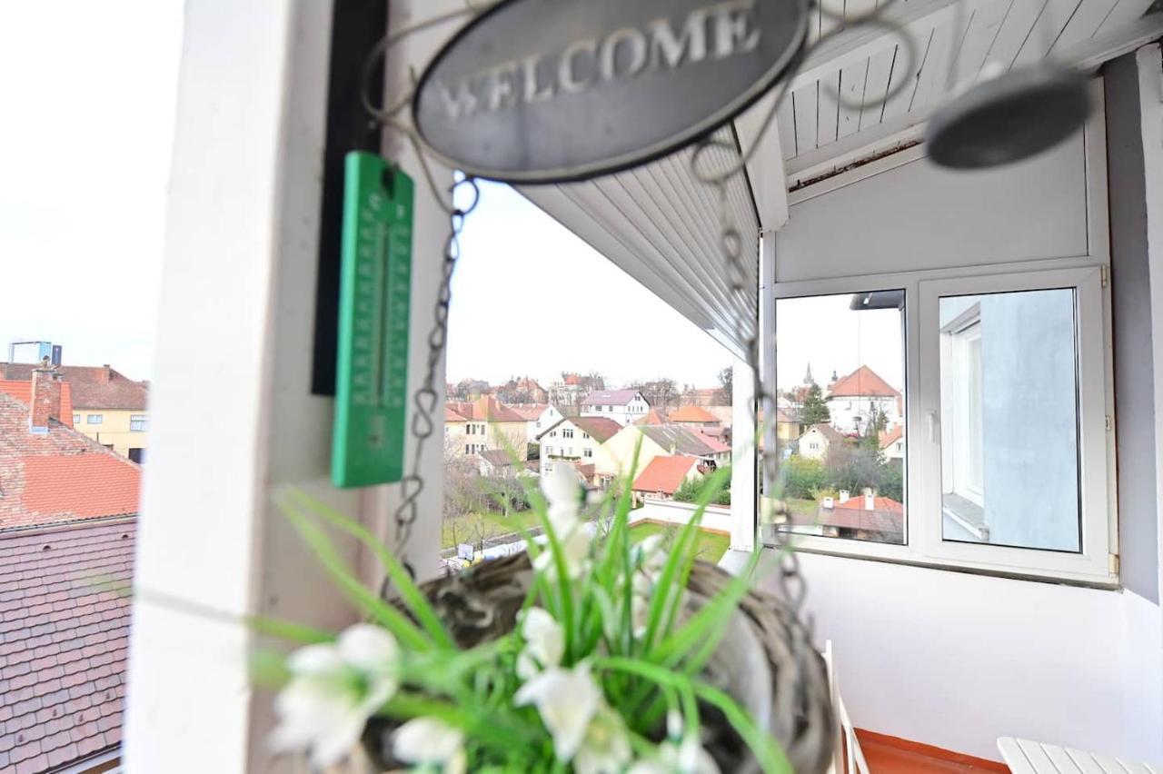 Ferienwohnung Flh - The View Hermannstadt Exterior foto